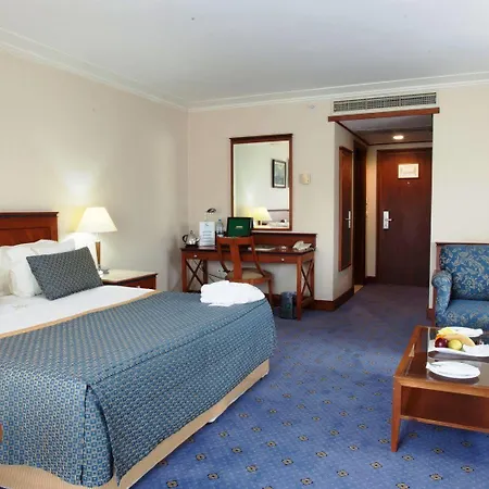 Ic Airport Hotel 4*